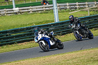 enduro-digital-images;event-digital-images;eventdigitalimages;mallory-park;mallory-park-photographs;mallory-park-trackday;mallory-park-trackday-photographs;no-limits-trackdays;peter-wileman-photography;racing-digital-images;trackday-digital-images;trackday-photos
